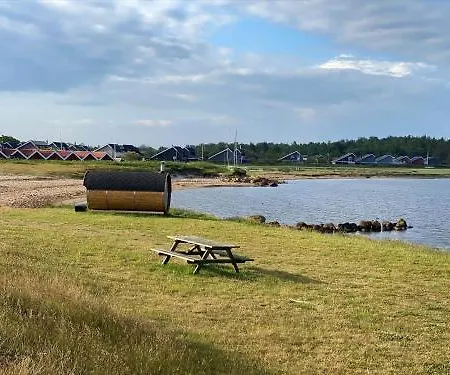 C11674-hemmet-laerkevaenget-36 *